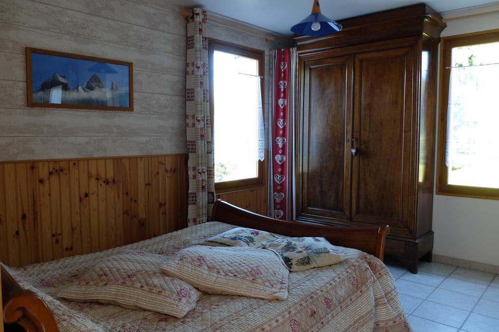 Appartement Le Maurillon à Saint-Pancrace  Chambre photo